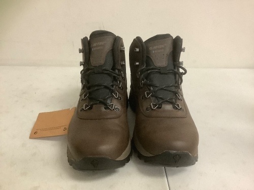 Hi-Tec Mens Shoes, 12M, Appears New - Lot 122