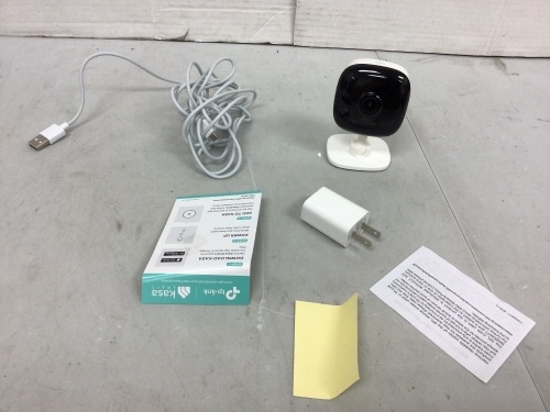 Tp-Link Kasa Spot Camera, Powers Up, E-Commerce Return - Lot 257