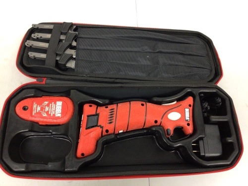 Bubba Electric Fillet Knife, Powers up, E-Commerce Return - Lot 266