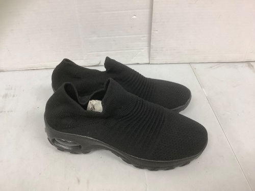 STQ Shoes, Unsure if Mens or Womens, 8.5, E-Commerce Return - Lot 283