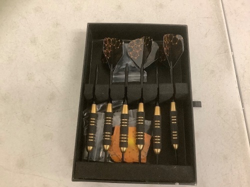 Set of Darts, E-Commerce Return - Lot 314