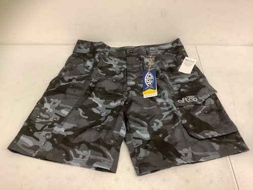 Aftco Mens Shorts, Size 32, Appears New - Lot 371