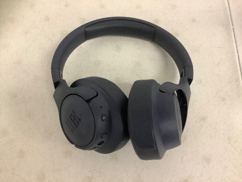 JBL Headphones, E-Comm Return, No Cords - Lot 470