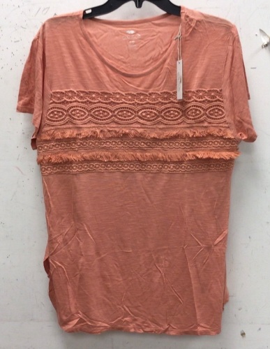 Bob Timberlake Womens Shirt, L, Appears New - Lot 546