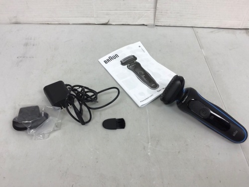 Braun Series 5 Electric Razor, Untested, E-Commerce Return - Lot 589
