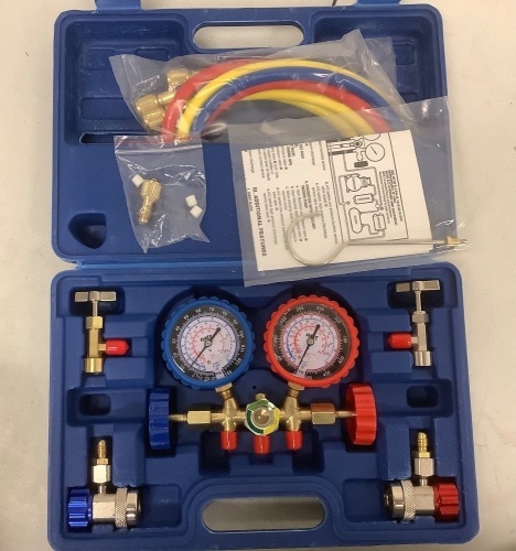 AC Manifold Gauge Set, Appears New - Lot 684