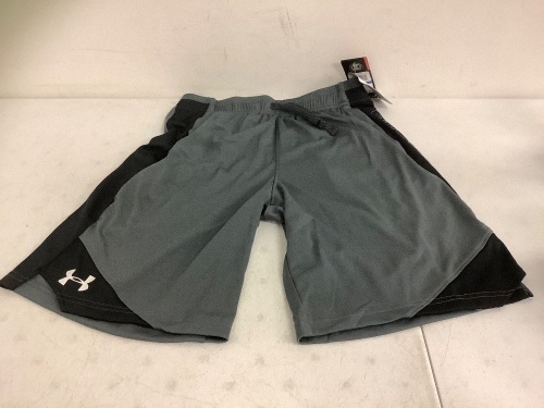 Under Armour Boys Shorts, YXL, Appears New - Lot 691