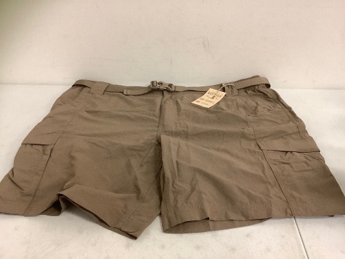 Red Head Mens Shorts, Size 44, Appears New - Lot 692