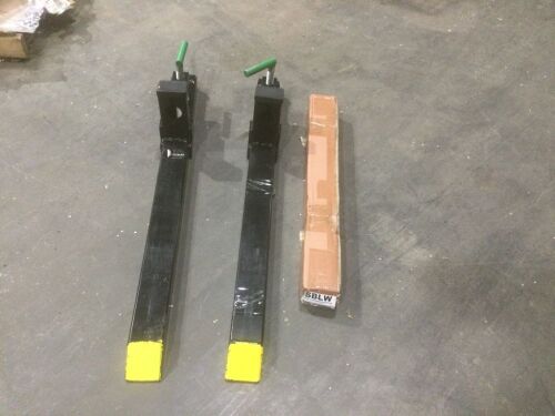 Clamp On Pallet Forks & Stabilizer Bar  - Lot 116