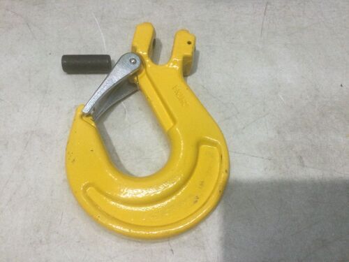 Indusco 47400308 Grade 80 Drop Forged Alloy Steel Clevis Sling Hook with Latch, Painted Finish, 5/8" Trade, 18100 lbs Working Load Limit - Lot 363