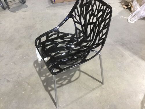 Bonnlo Modern Stackable Black Dining Chairs, Set of 4 - No Hardware  - Lot 379