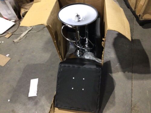 Set of 2 Stools, No Hardware  - Lot 450