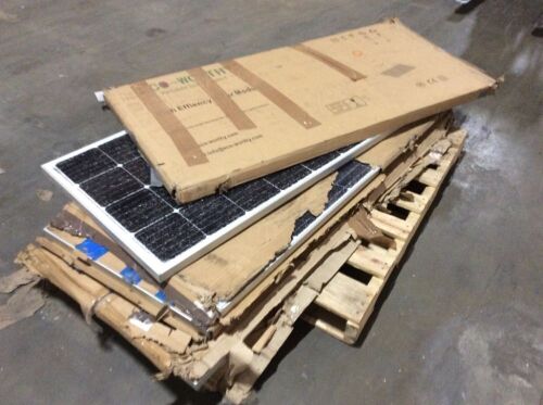 Lot of (5) Damaged Solar Panels - Lot 550