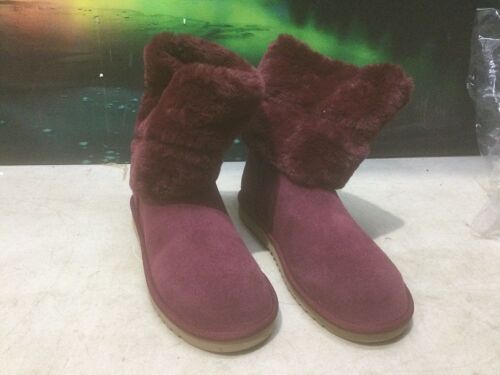 Ugg Koolaburra Fur Boots, Size 8  - Lot 644