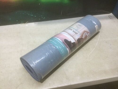Yoga Mat with Strap  - Lot 808