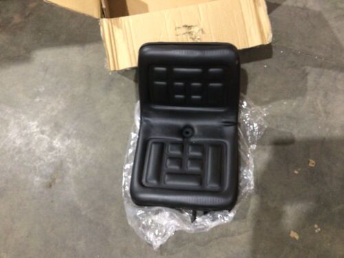 Universal High Back Lawn Mower, Tractor Seat - Lot 843