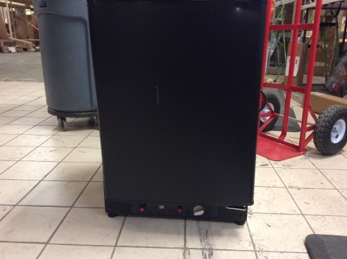 SMAD XC60 Mini Propane Gas Electric Fridge. For Repair or Parts. Unknown Condition - Lot 267