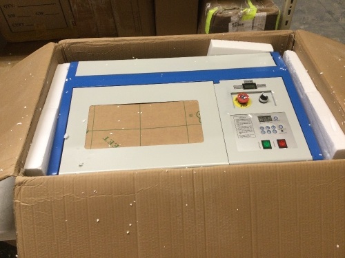 40w Co2 Laser Engraver Cutting Machine with USB Interface. Unknown, Untested Condition. E-Commerce Return - Lot 277