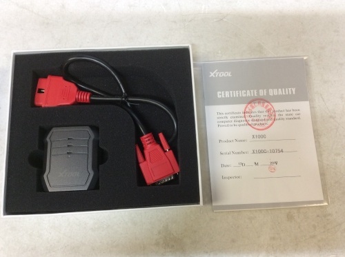 XTOOL X100C On-Board Key Programmer. Appears New - Lot 335