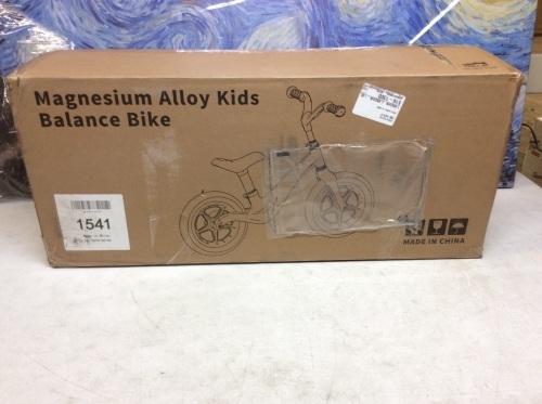 Kids Balance Bike. Appears New - Lot 403