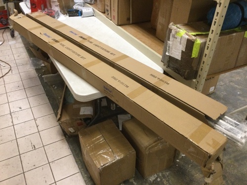 Lot of (2) 10-Packs of 8 ft. LED Linkable Lights. Some are Damaged - Lot 475