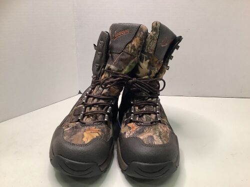 Danner Men's Vital 8" True Timber Kanati, 8.5, Appears New - Lot 119