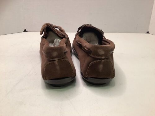Minnetonka Childs Boat Moc, 4, Appears New - Lot 179