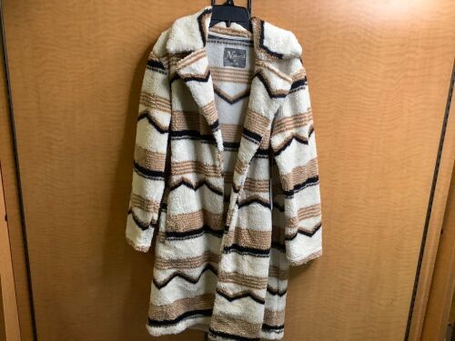 Natural Reflections Sherpa Coatigan, Medium, Appears New - Lot 180