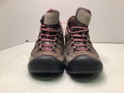 Keen Ladies Hiking Boots, 10, Ecommerce Return - Lot 187