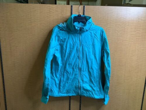 Columbia Switchback III Jacket, Ladies Large, Appears New - Lot 199