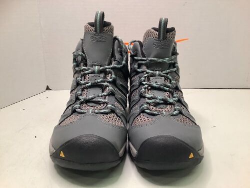 Keen Women's Boots, 8, Ecommerce Return - Lot 217