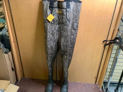 Men's Hunting Chest Waders, 10R, Ecommerce Return - Lot 237