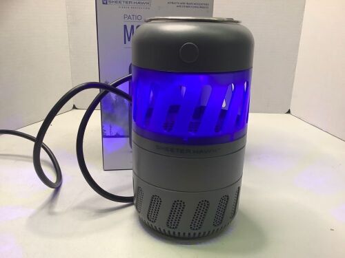 Skeeter hawk Patio Mosquito Trap, Appears New - Lot 300