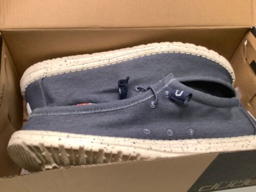 Hey Dude Men's Wally Stretch, 13, Ecommerce Return - Lot 348