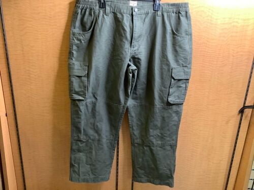 Red Head Men's Pants, 46x30, Appears New - Lot 465