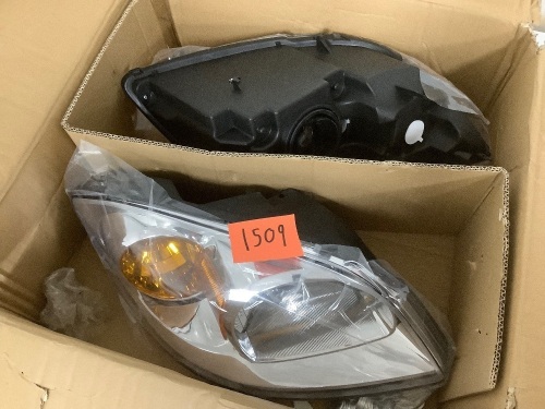 Car Headlights - Lot 1509