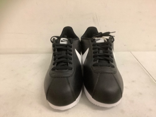 Nike Tennis Shoes, Authenticity Unknown, Not Sure if Mens or Womens, Size 12, Appears New - Lot 79