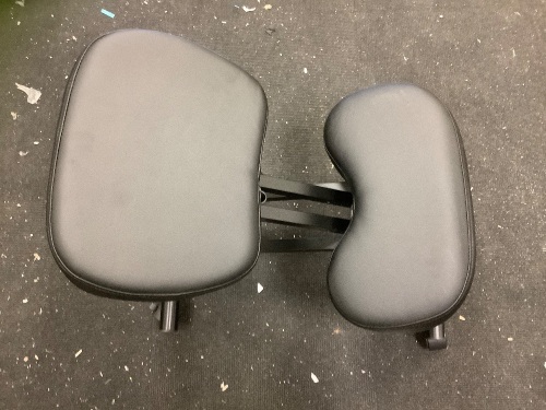 Massage Stool, Appears New - Lot 89
