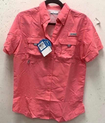 Columbia Womens Shirt, S, Appears New - Lot 152