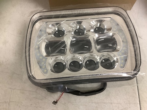 Headlight, E-Comm Return - Lot 206