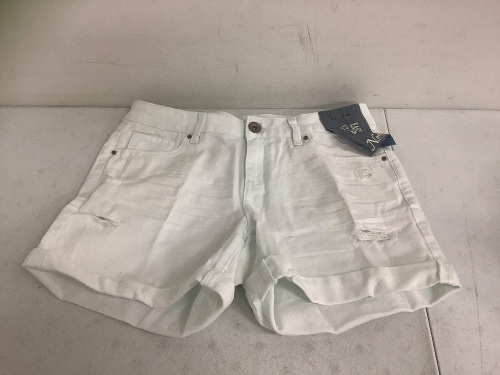 Natural Reflections Womens Denim Shorts, Size 8, Appears New - Lot 303