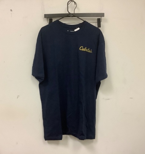 Mens T-Shirt, Large, Appears New - Lot 304