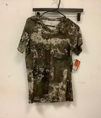 SHE Outdoor Womens Top, Medium, Appears New - Lot 314