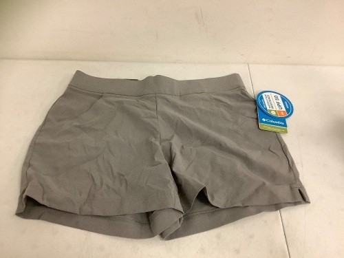 Columbia Womens Shorts, Large Short, Appears New - Lot 332