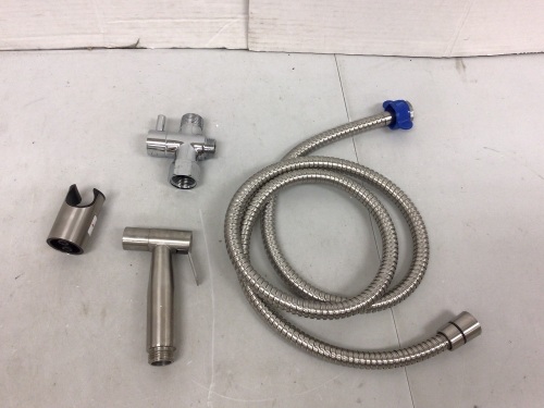 Veken Handheld Bidet, E-Commerce Return - Lot 690