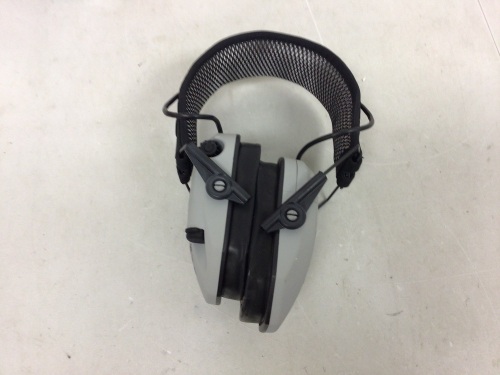 Walkers Low Profile Muffs, E-Commerce Return - Lot 701