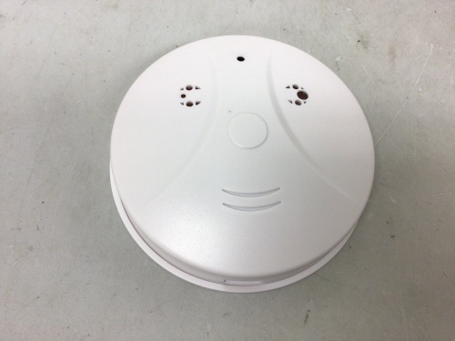 Smoke Alarm Hidden Camera, Powers Up, E-Commerce Return - Lot 727