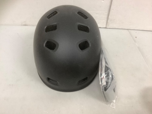 Outdoor Master Skateboard Helmet, L, E-Commerce Return - Lot 794