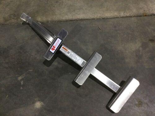 Qualcraft 2430 Aluminum 3 Rung Long Body Ladder Jack - Lot 131