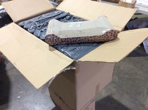 Case of (20) Cat Scratch Pads - Lot 161